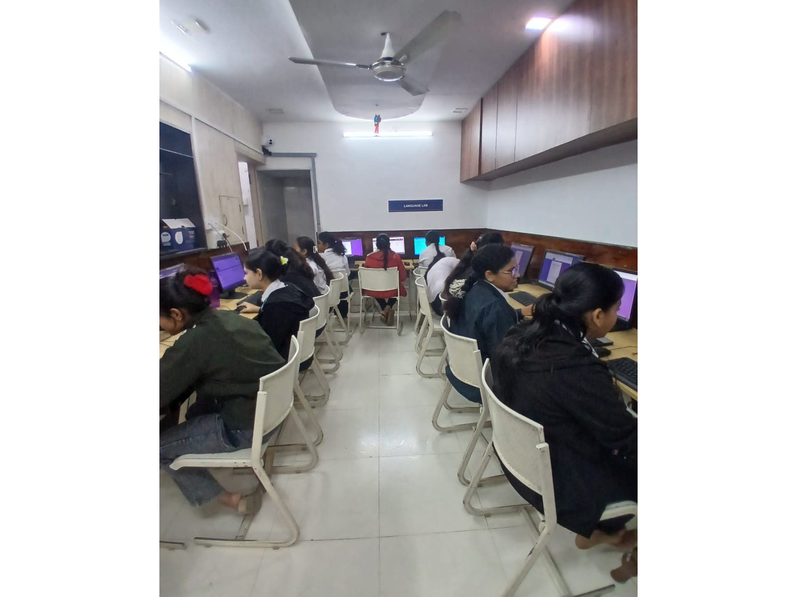 SMART CLASSROOM